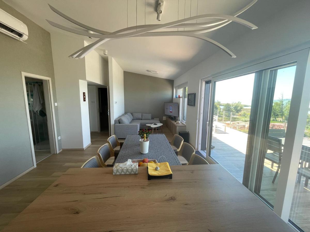 Fenyves Beach Apartman Delux Balatonfenyves Ngoại thất bức ảnh